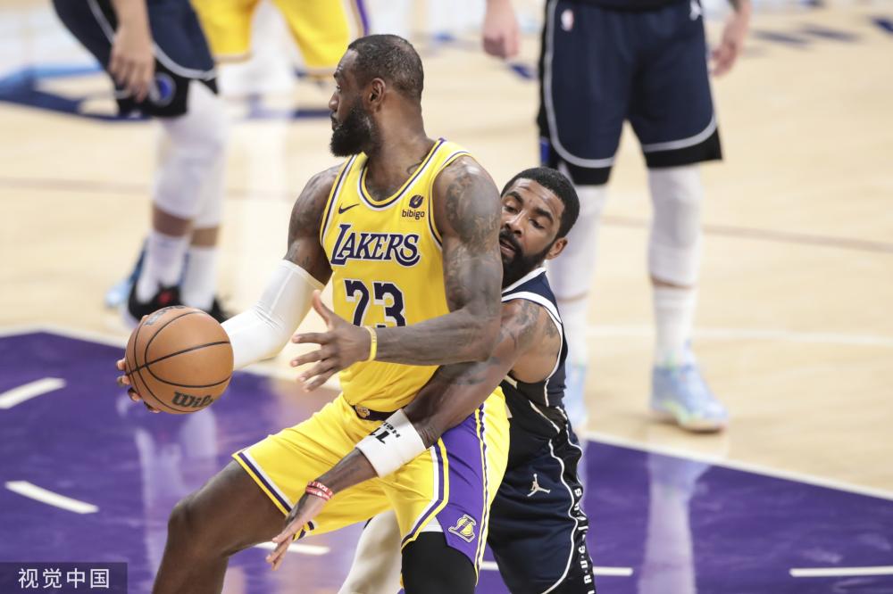 战奠定了坚 战奠定了坚